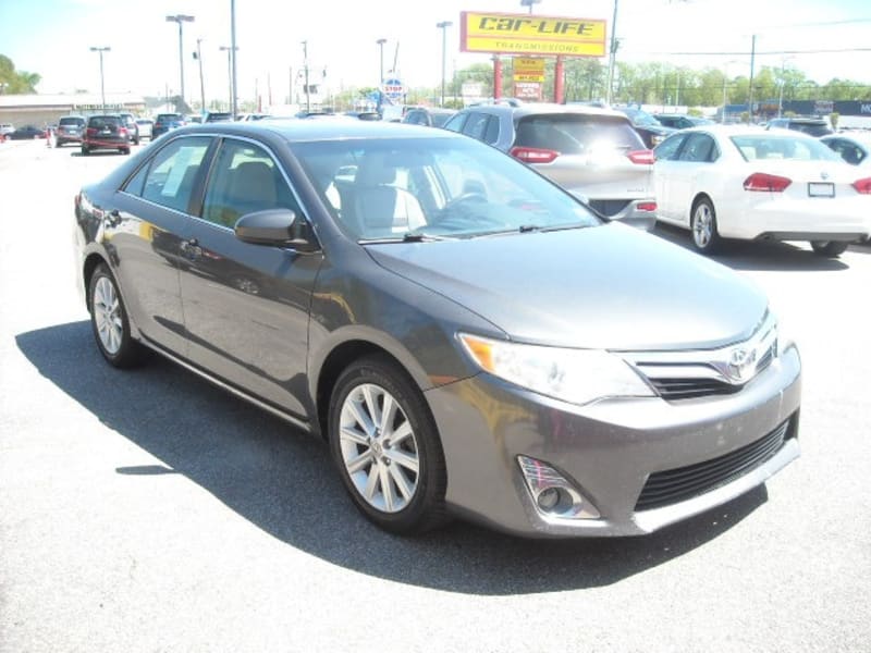 Toyota Camry 2012 price $10,500