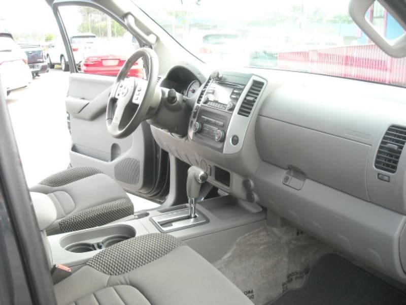 Nissan Frontier 2013 price $10,900