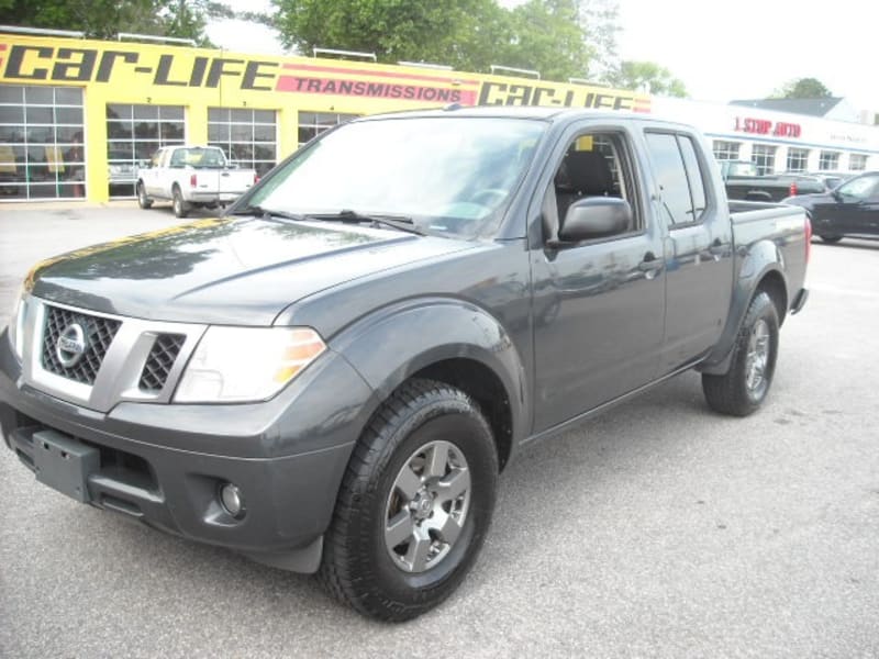 Nissan Frontier 2013 price $10,900