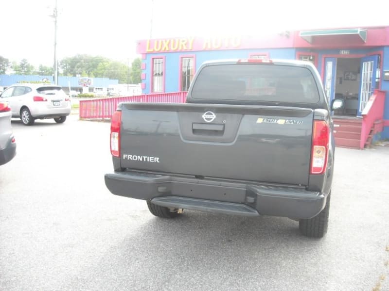 Nissan Frontier 2013 price $10,900