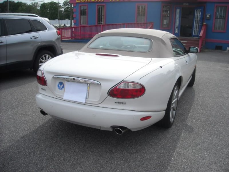 Jaguar XK8 2006 price $25,000