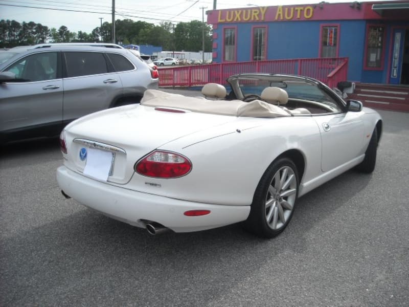 Jaguar XK8 2006 price $23,000