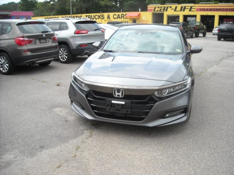 Honda Accord Sedan 2018 price $13,900