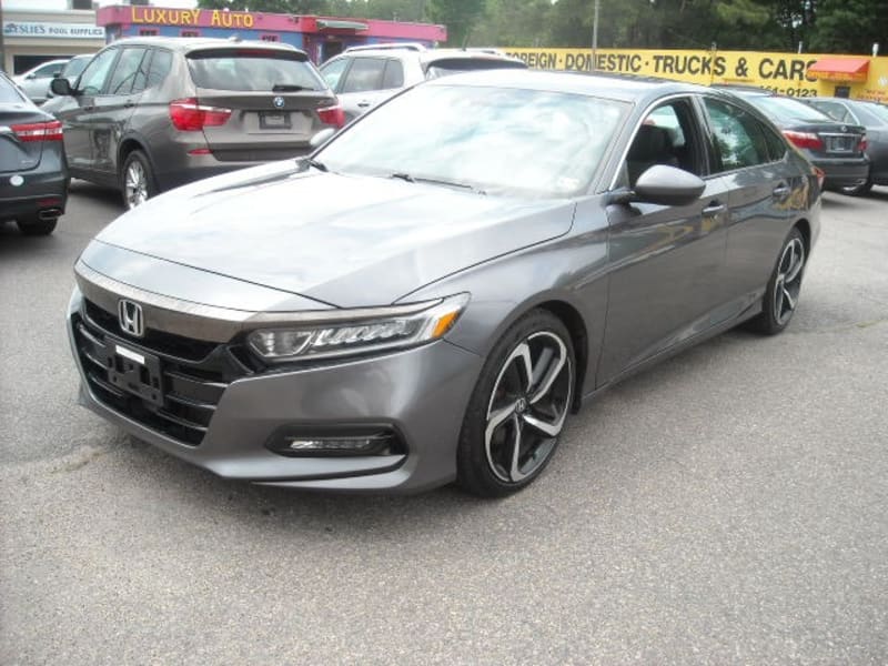 Honda Accord Sedan 2018 price $13,900