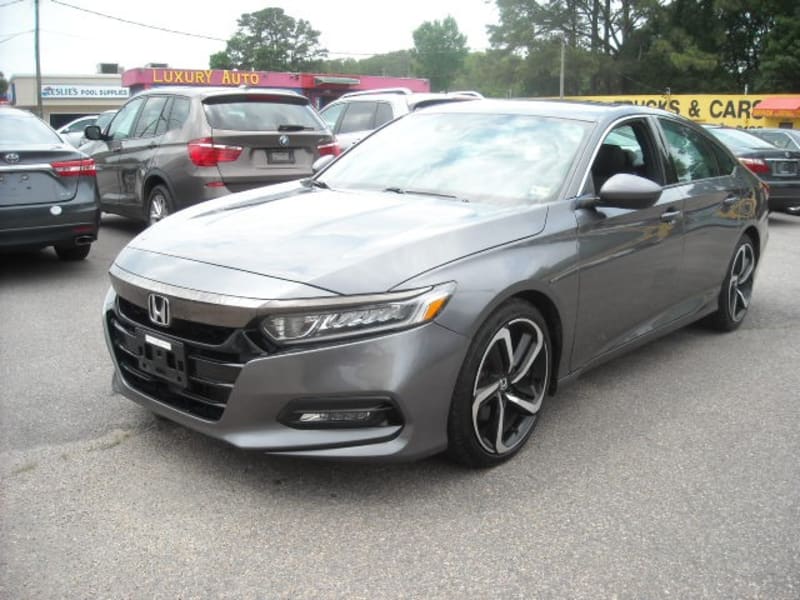 Honda Accord Sedan 2018 price $13,900