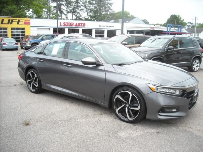 Honda Accord Sedan 2018 price $13,900