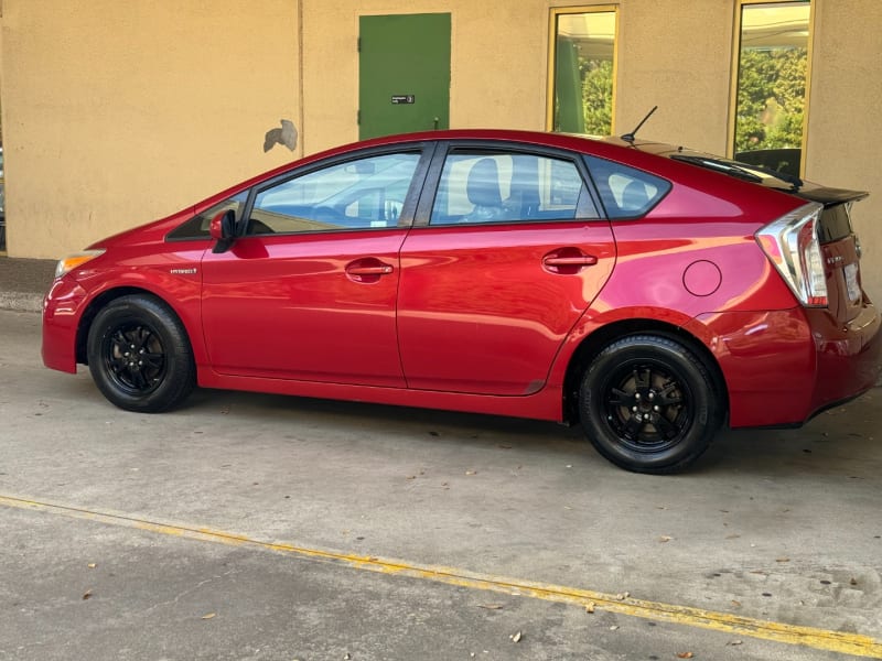 Toyota Prius 2013 price $7,190