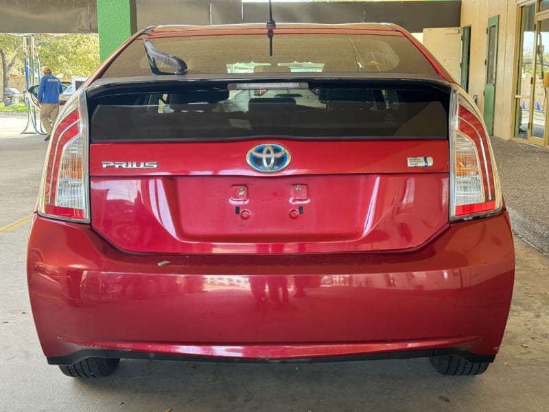 Toyota Prius 2013 price $7,190