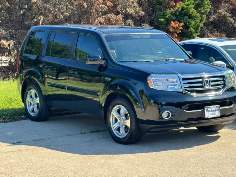 Honda Pilot 2013 price $7,990