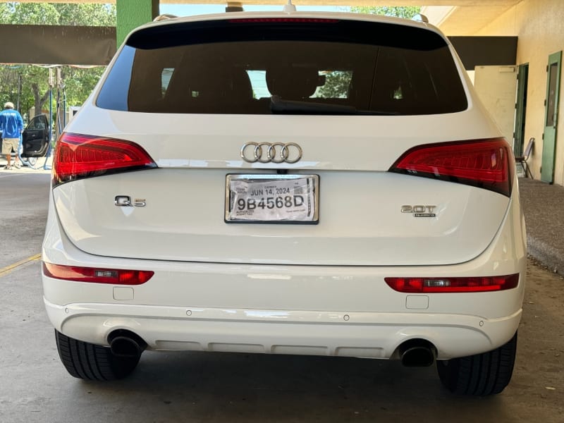 Audi Q5 2013 price $9,990