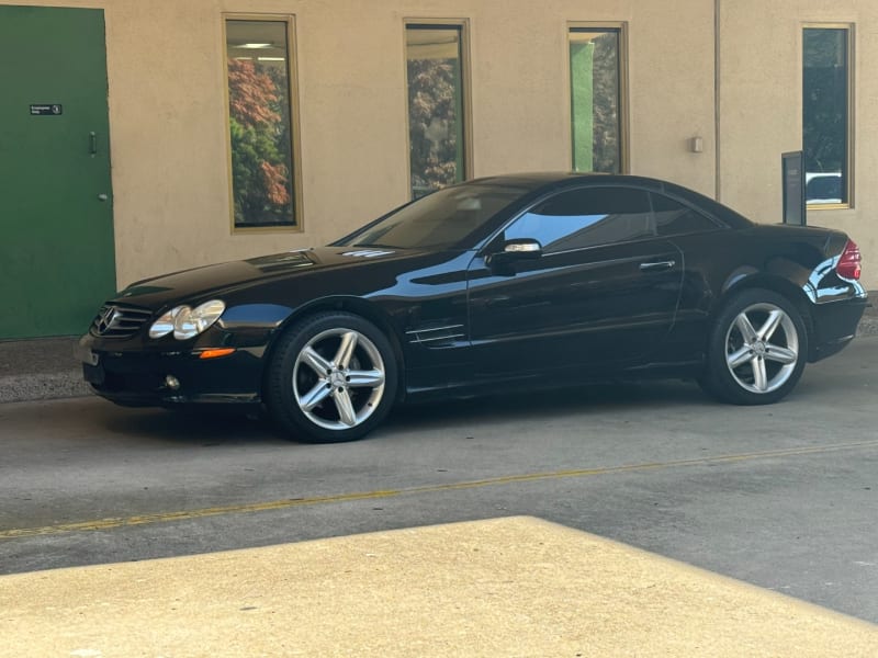 Mercedes-Benz SL-Class 2005 price $11,390