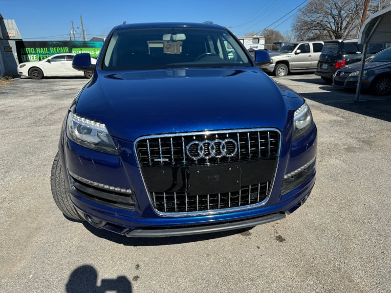 Audi Q7 2015 price $13,995