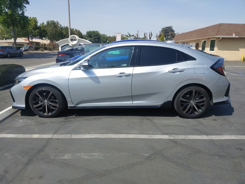 Honda Civic Hatchback 2021 price $20,999