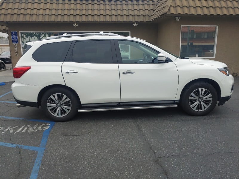 Nissan Pathfinder 2019 price $28,999