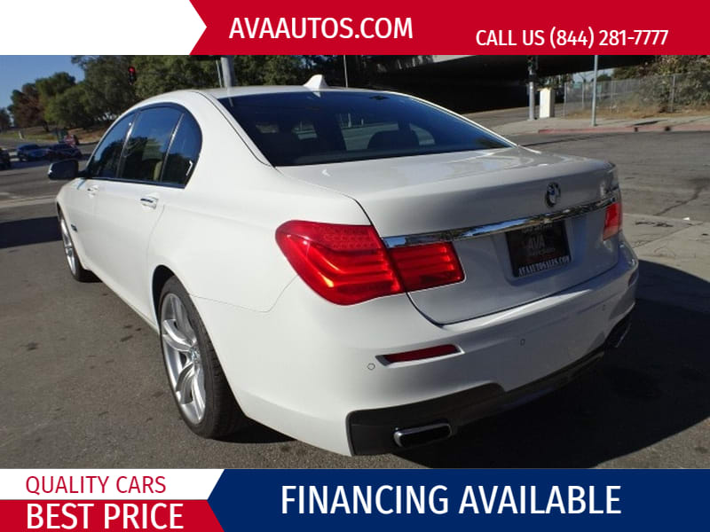 BMW 7-Series 2011 price PENDING