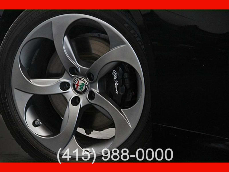 Alfa Romeo Giulia **LUXURY PACKAGE**SPORT APPEARANCE PACKAGE 2017 price $19,990