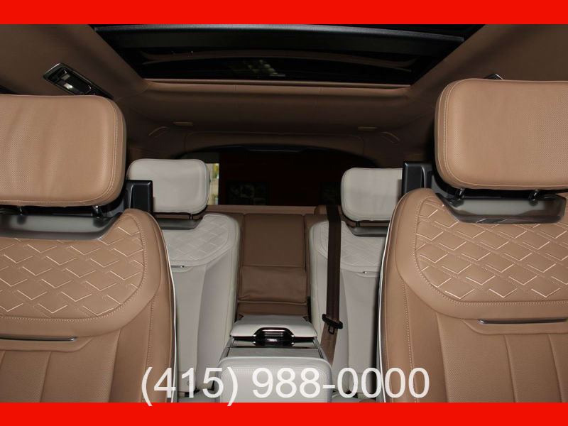 Land Rover Range Rover P530 SV *SV SIGNATURE REAR SUITE * 2023 price $219,990