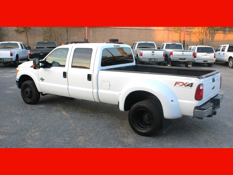 Ford Super Duty F-350 - Dually - FX4 - 4X4 - 6.7L Diese 2015 price $19,730