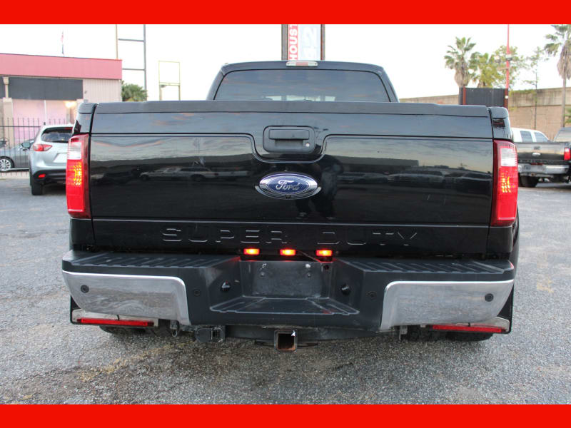 Ford Super Duty F350 - Lariat - 4X4 - Fully Loaded! 2016 price $29,495