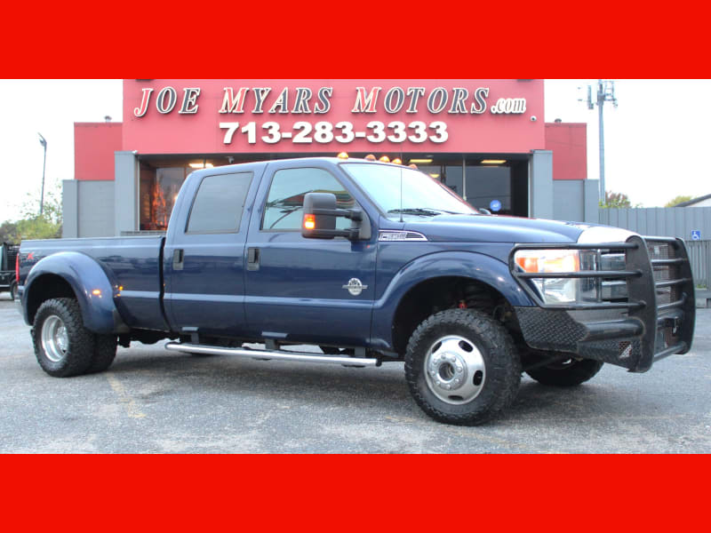 Ford Super Duty F350 - XLT Dually - FX4 Off-Road - 4X4! 2011 price $24,995