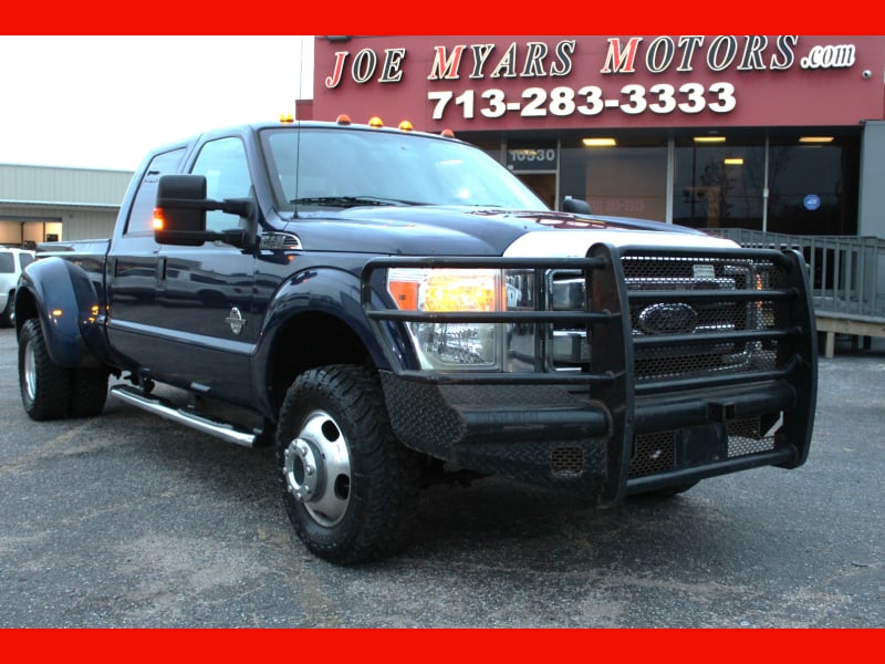 Ford Super Duty F350 - XLT Dually - FX4 Off-Road - 4X4! 2011 price $24,995