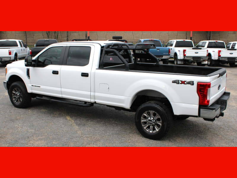 Ford Super Duty F-250 - 4X4 - Lone Bed - SUPER CLEAN - 2017 price $32,495