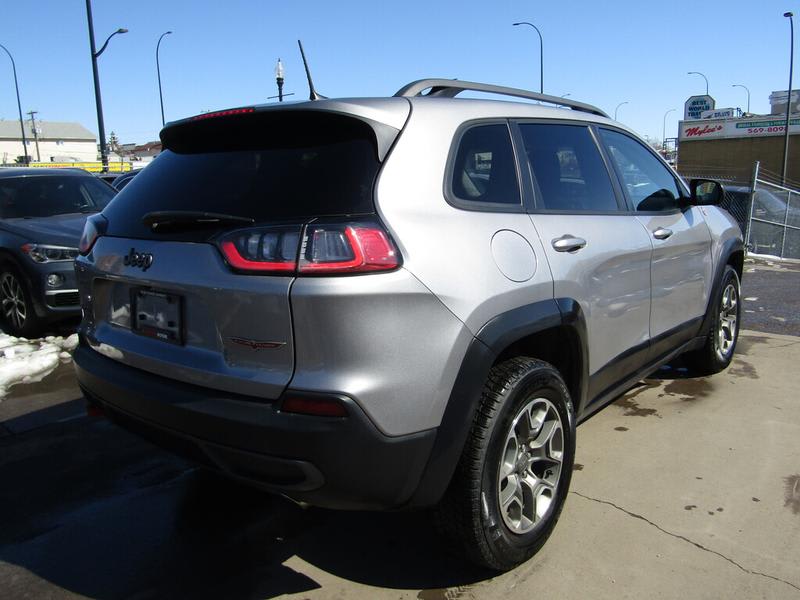 Jeep Cherokee 2020 price $23,995