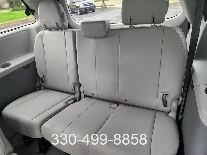 TOYOTA SIENNA 2014 price $19,999