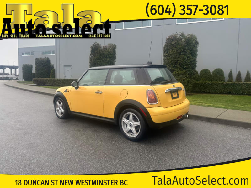 Mini Cooper Hardtop 2007 price $4,995