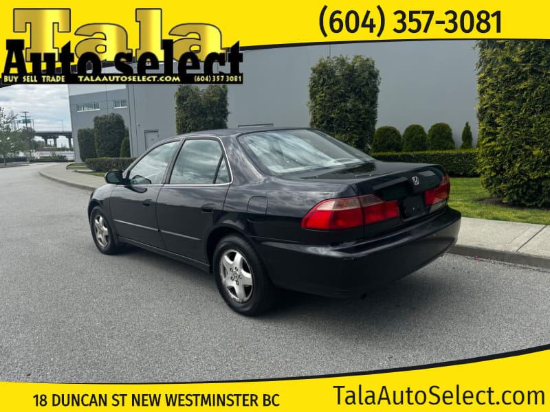 Honda Accord 2000 price $3,888