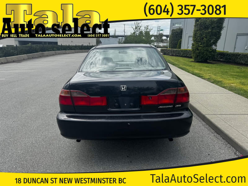 Honda Accord 2000 price $3,888