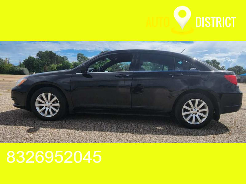 Chrysler 200 2011 price $4,995