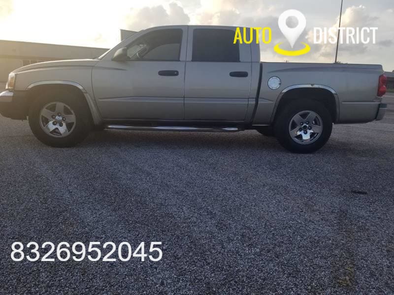 Dodge Dakota 2005 price $4,995