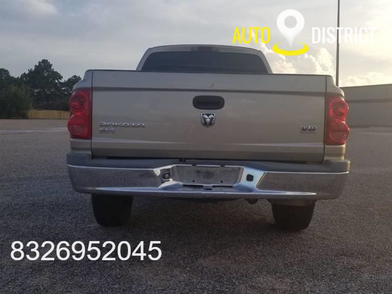 Dodge Dakota 2005 price $4,995