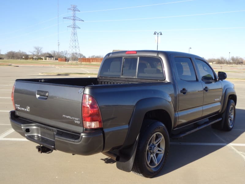 Toyota Tacoma 2013 price $18,999