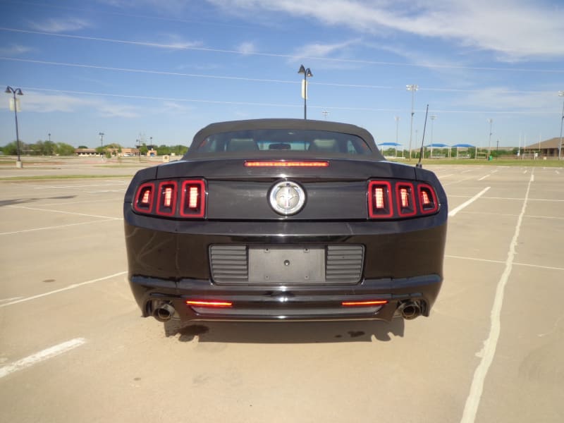 Ford Mustang 2014 price $11,999