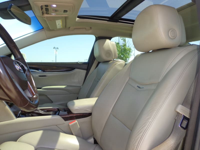 Cadillac XTS 2014 price $11,999