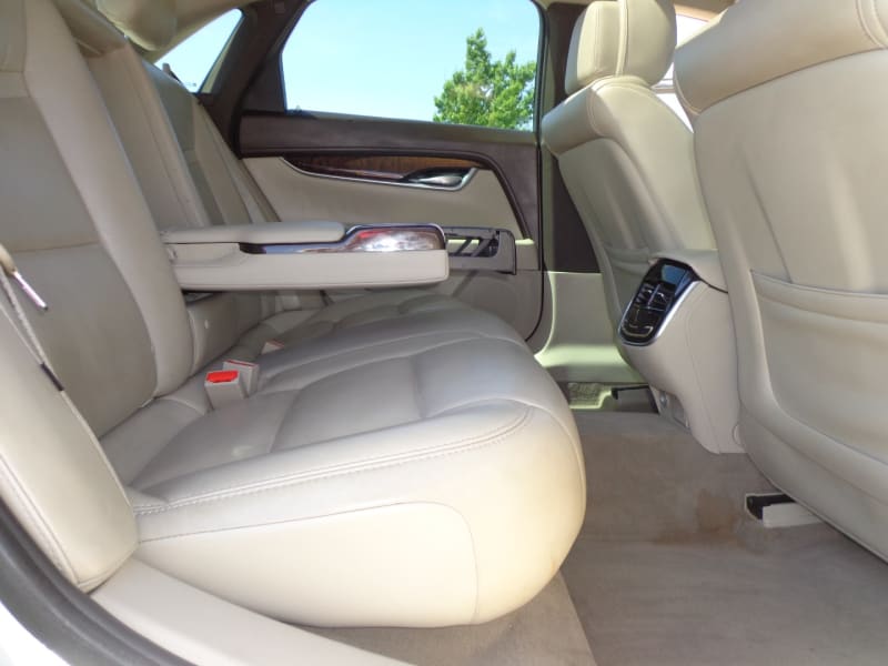 Cadillac XTS 2014 price $11,999