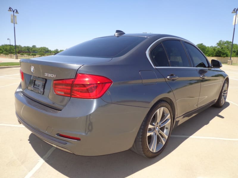 BMW 3-Series 2018 price $15,499