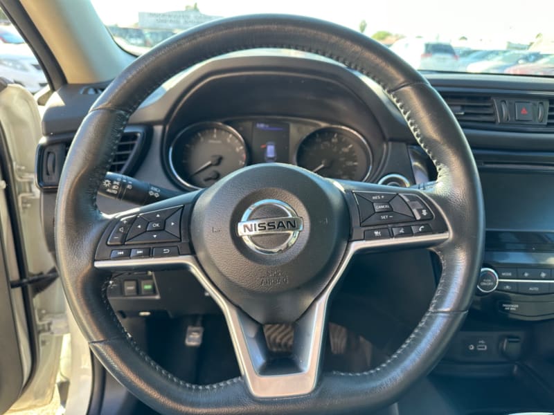 Nissan Rogue 2018 price $19,651