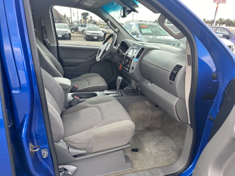 Nissan Frontier 2015 price $14,998
