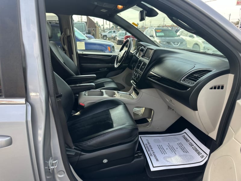 Dodge Grand Caravan 2018 price $14,661