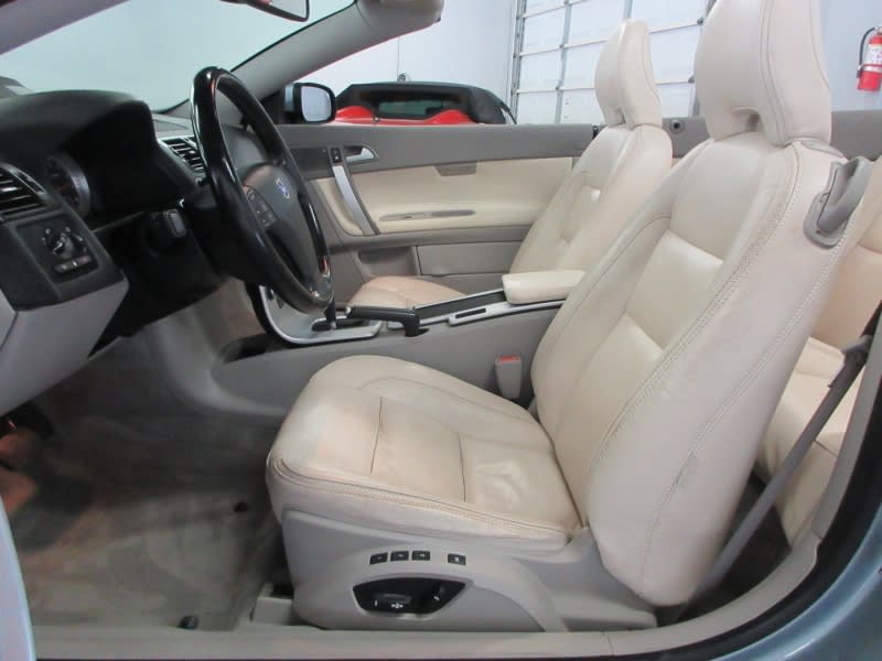 Volvo C70 2011 price $9,797