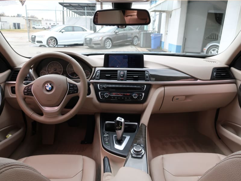 BMW 3-Series 2012 price $10,497