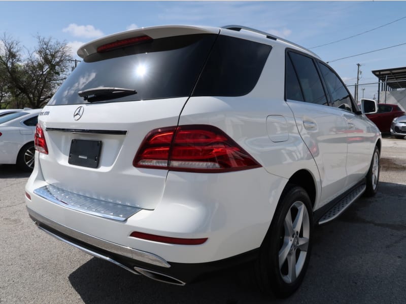 Mercedes-Benz GLE 2016 price $19,997