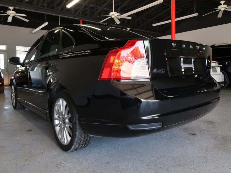 Volvo S40 2010 price $7,497