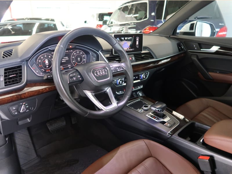 Audi Q5 2018 price $18,497