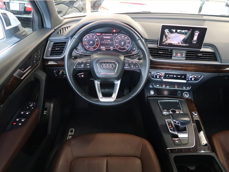 Audi Q5 2018 price $18,497