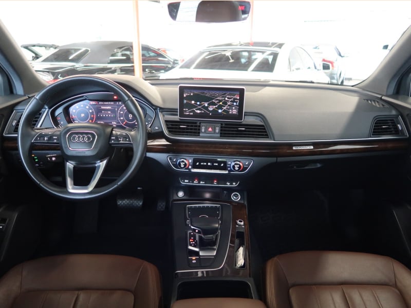 Audi Q5 2018 price $18,497