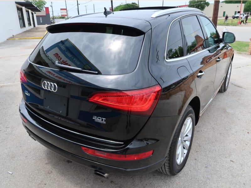 Audi Q5 2015 price $14,997